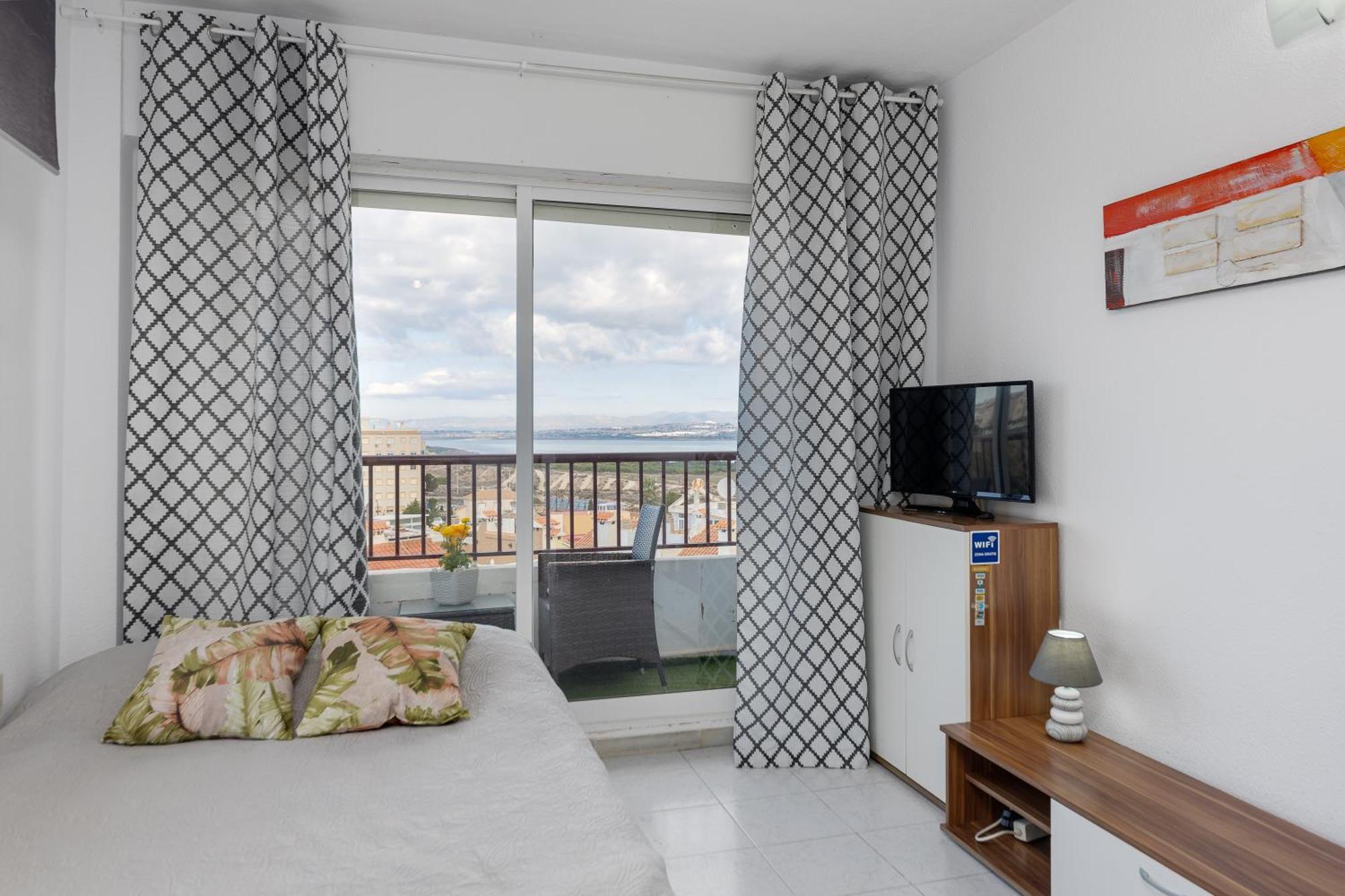 Estudio Jardin Del Mar Torrevieja Eksteriør billede